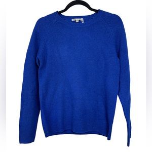 Uniqlo blue lambswool sweater women’s size M
